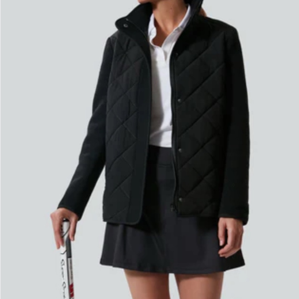 Tuckernuck Sport Black Quilted Evonne Jacket Size M in excellent condition - Picture 2 of 8